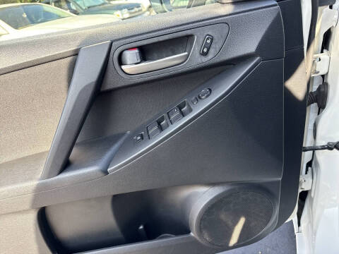 2012 Mazda MAZDA3 i Sport