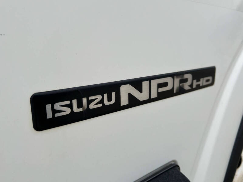 2018 Isuzu NPR