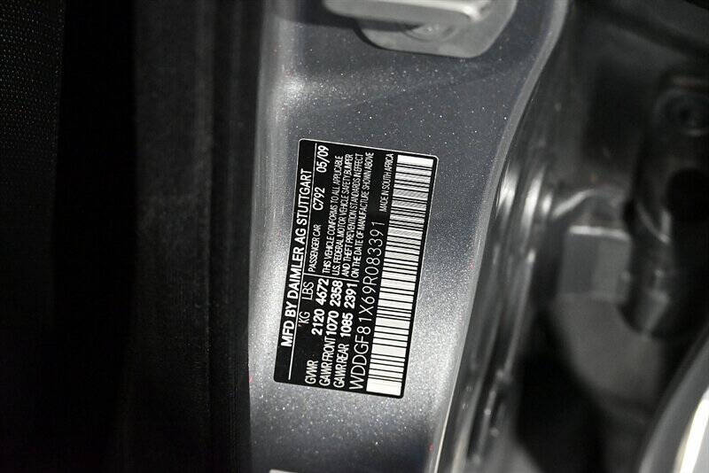 2009 Mercedes-Benz C-Class 41