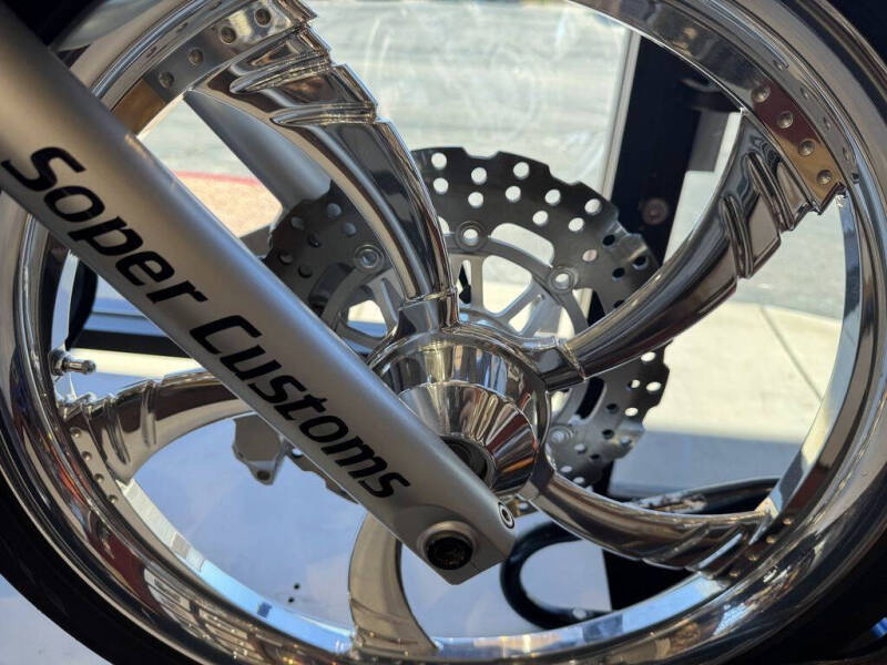 1990 Suzuki Thundercat Custom