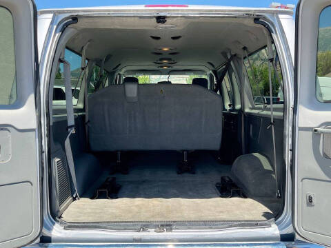 2014 Ford E-Series E-350 SD XLT