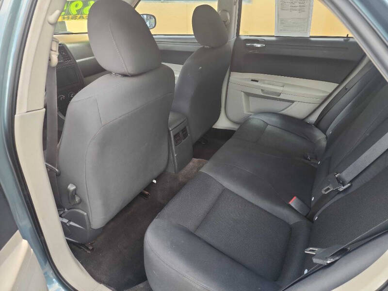 2006 Chrysler 300