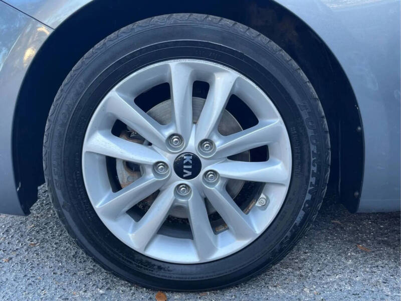 2017 Kia Forte