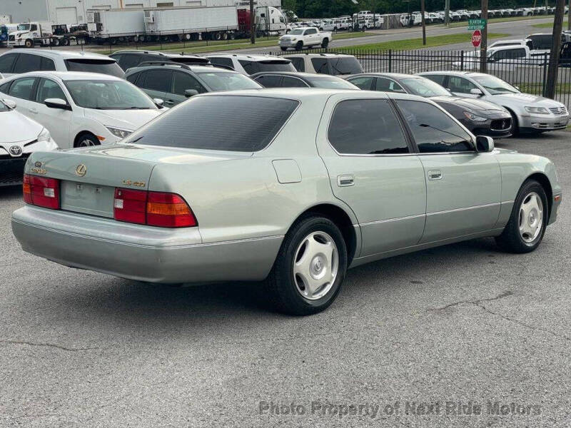 1998 Lexus LS 400