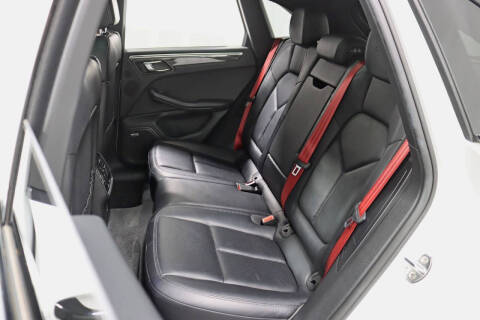 2017 Porsche Macan GTS