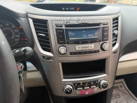 2014 Subaru Legacy 2.5i