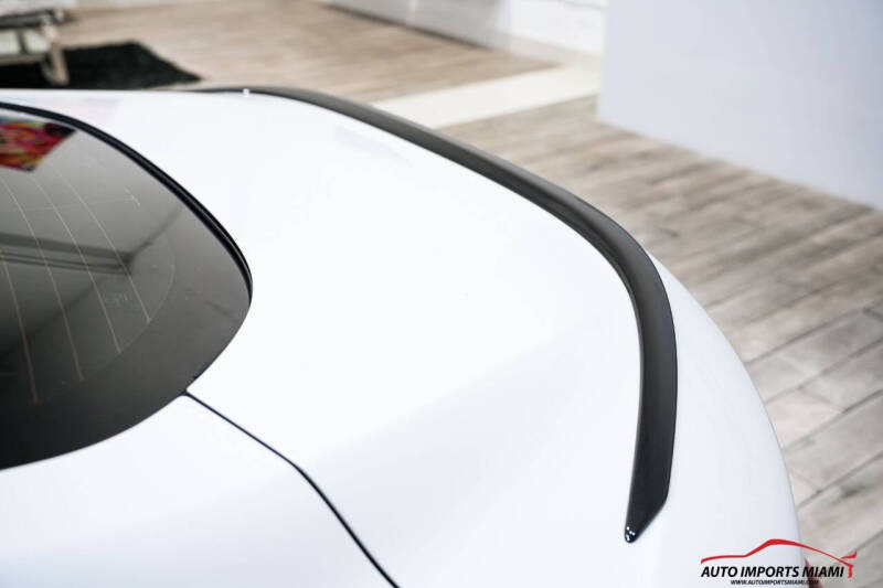 2024 BMW 8 Series 840i