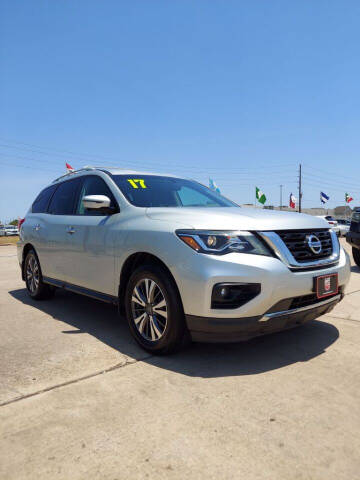 2017 Nissan Pathfinder SL