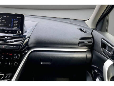 2023 Mitsubishi Eclipse Cross LE