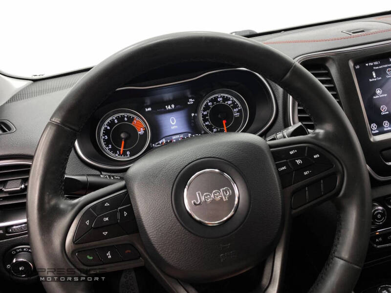 2020 Jeep Cherokee Trailhawk