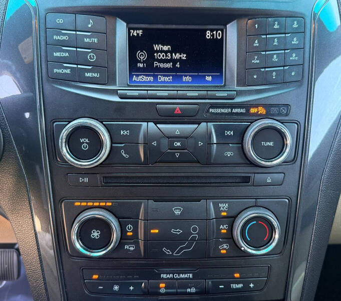 2016 Ford Explorer