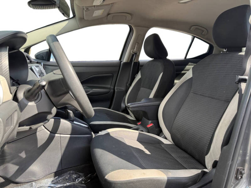 2020 Nissan Versa SV