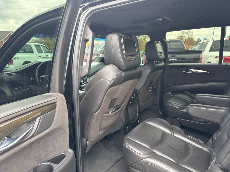 2016 Cadillac Escalade ESV Platinum