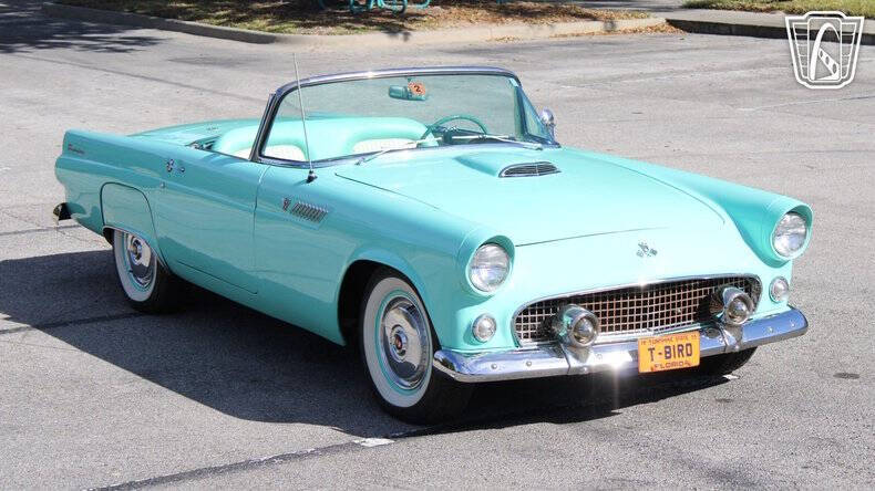1955 Ford Thunderbird