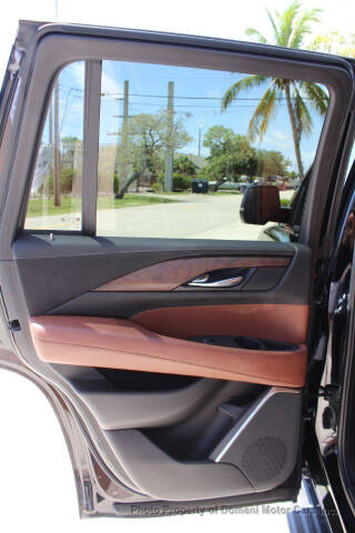 2015 Cadillac Escalade Premium