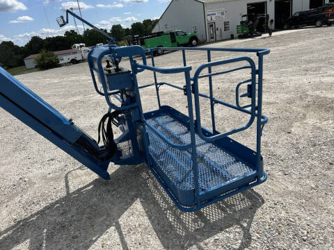 2017 Genie 65' Manlift