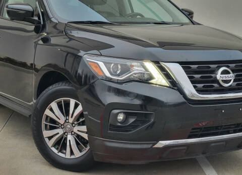 2019 Nissan Pathfinder SL