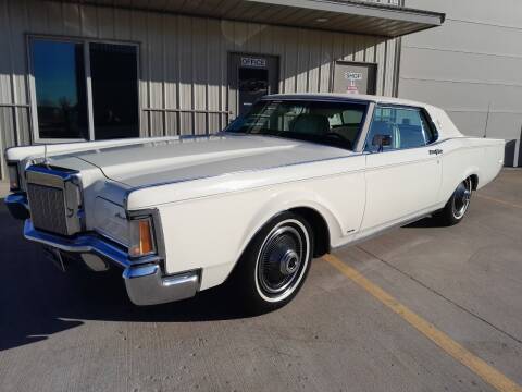 1970 Lincoln Mark III for sale at Pederson's Classics in Sioux Falls SD