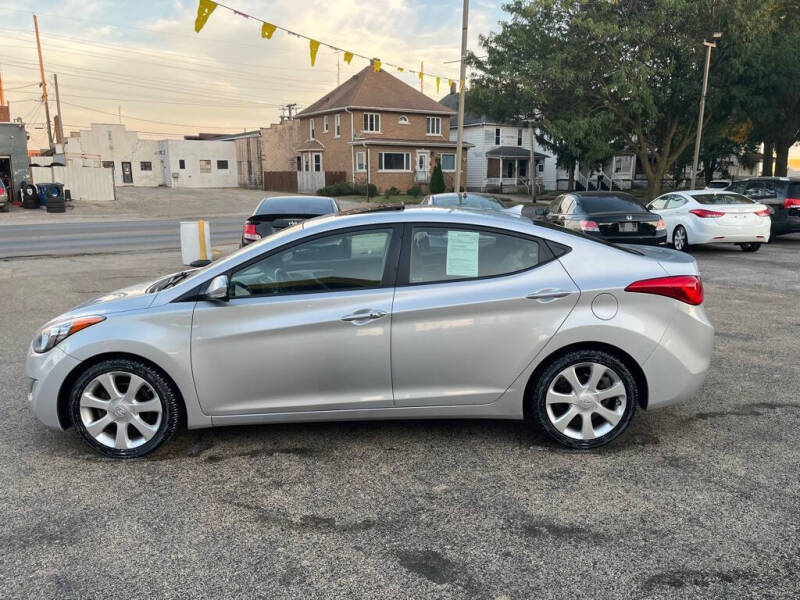 2013 Hyundai Elantra Limited photo 2