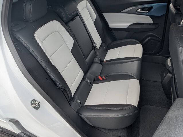2024 Chevrolet Equinox EV LT