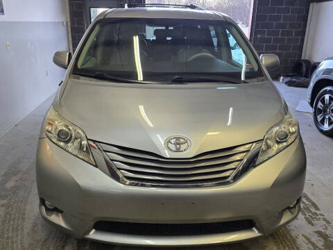 2011 Toyota Sienna