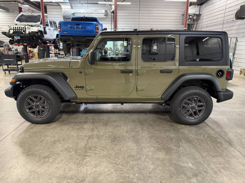 2026 Jeep Wrangler Sport RHD