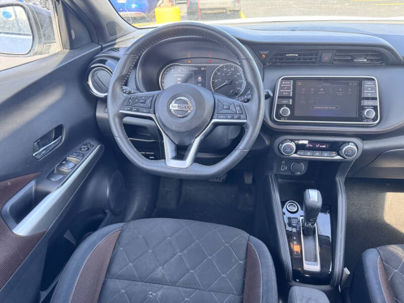 2018 Nissan Kicks SR