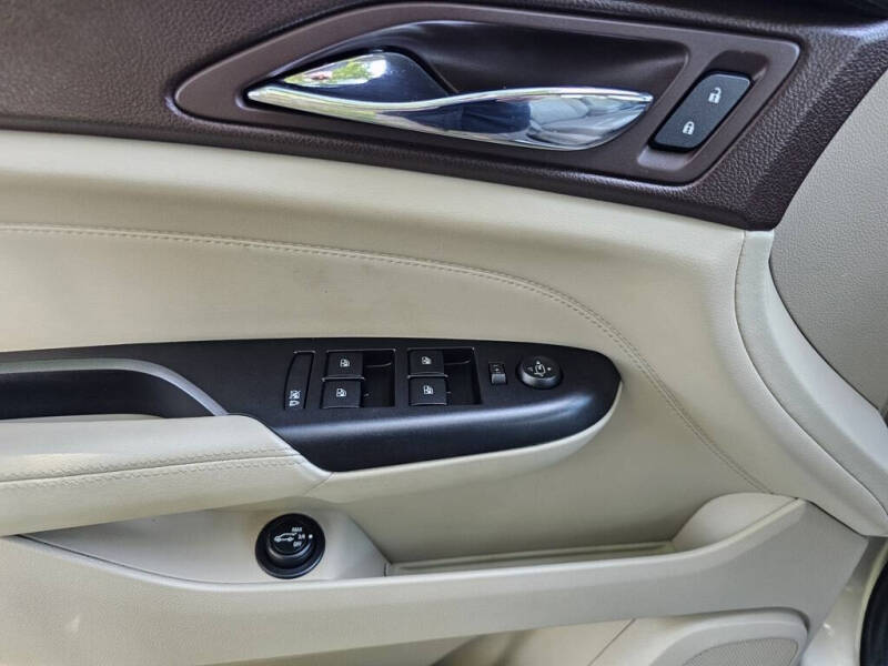 2013 Cadillac SRX Performance Collection