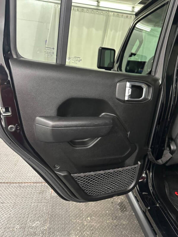 2023 Jeep Wrangler Rubicon 4xe