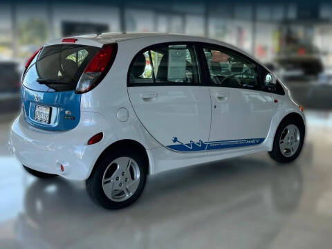 2012 Mitsubishi i-MiEV