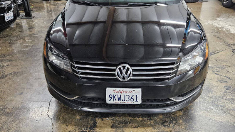 2013 Volkswagen Passat SE photo 12