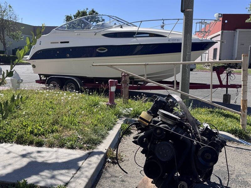 2004 Bayliner 245