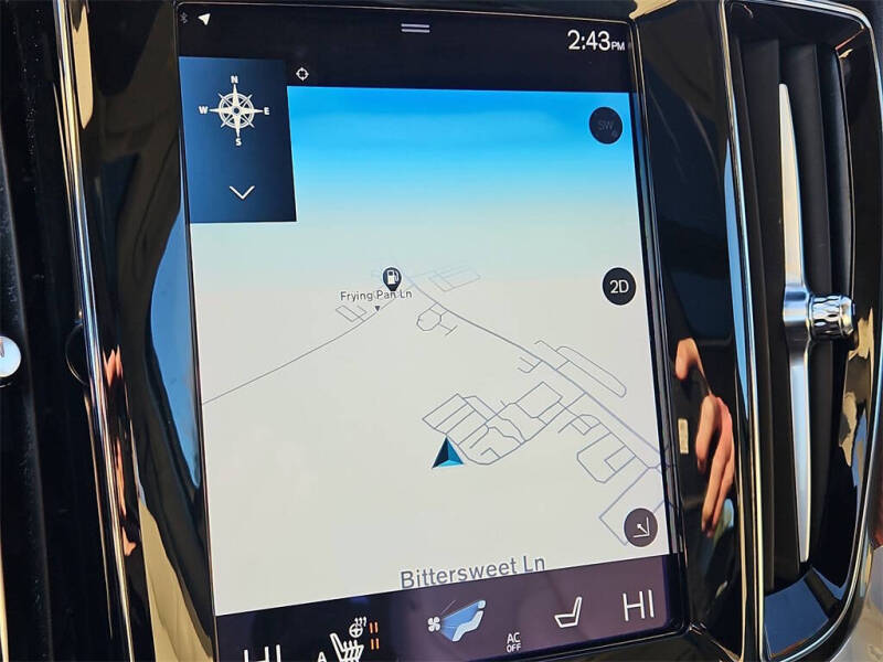 2022 Volvo S60 B5 Momentum