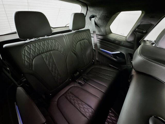 2024 BMW X7 xDrive40i