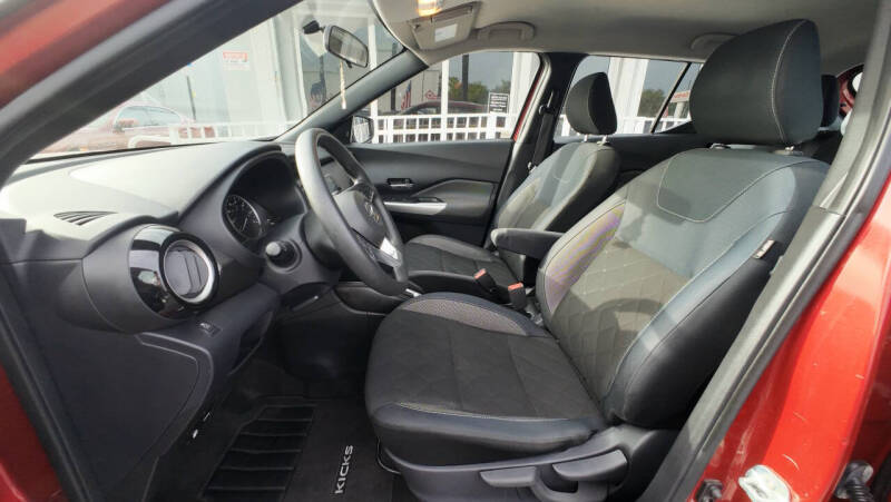 2019 Nissan Kicks SV