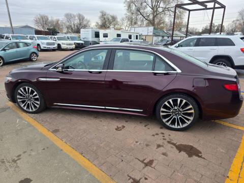 2017 Lincoln Continental Reserve