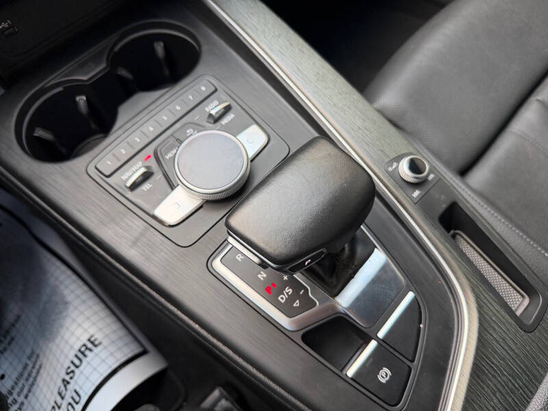 2018 Audi A4 2.0T quattro Premium Plus