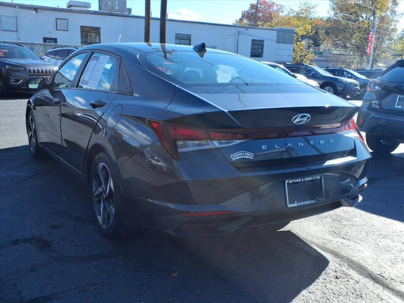 2023 Hyundai Elantra