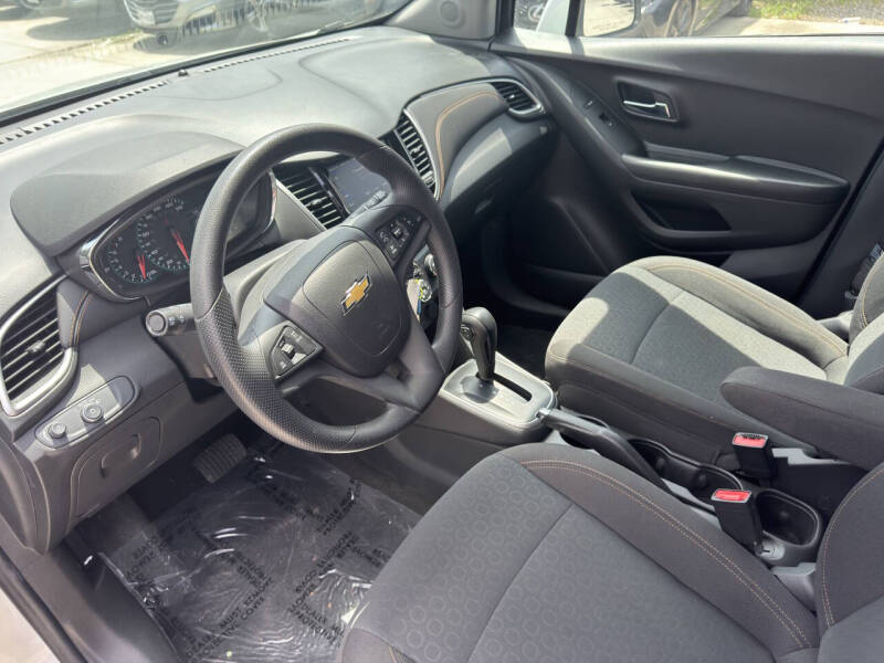 2022 Chevrolet Trax LS