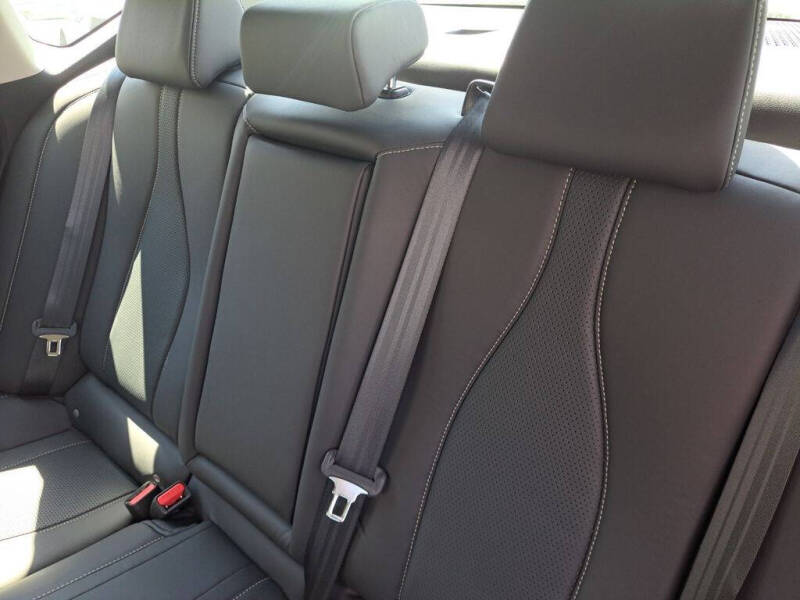 2025 Acura TLX w/Tech