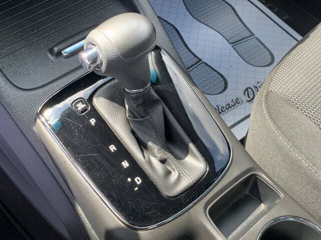 2017 Kia Forte5 LX