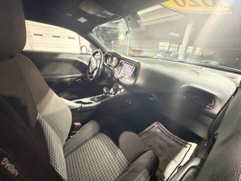 2020 Dodge Challenger SXT