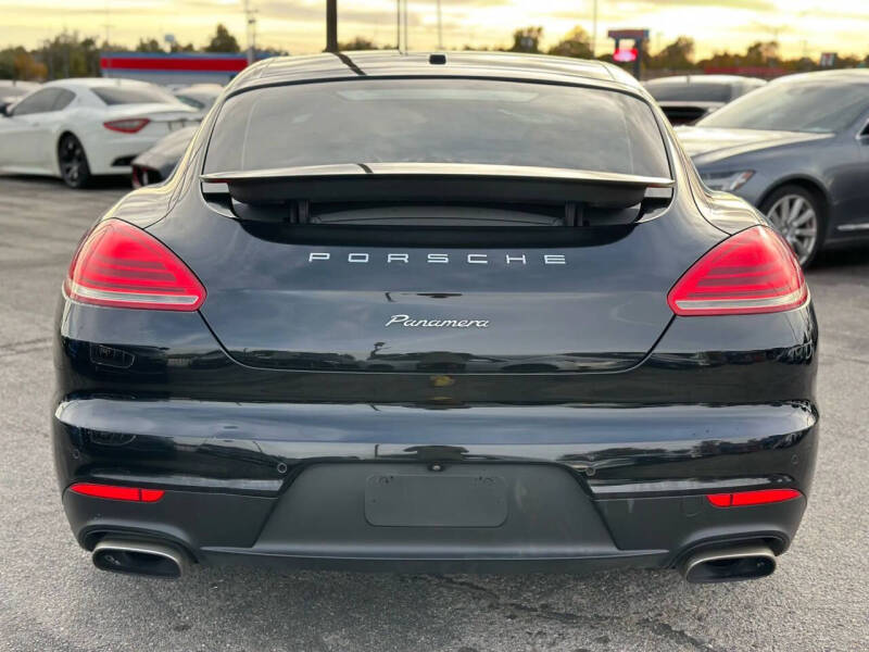 2015 Porsche Panamera