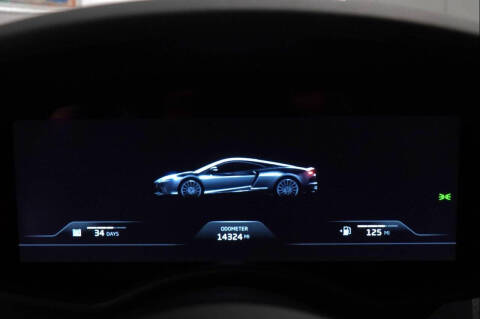 2022 McLaren GT