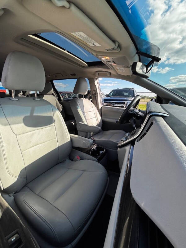 2017 Toyota Sienna Limited Premium 7-Passenger