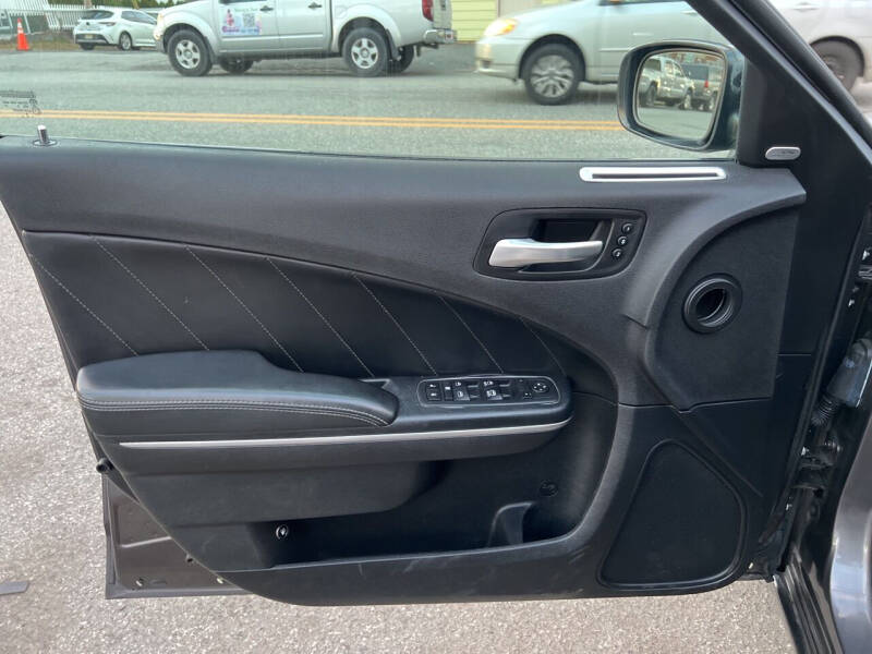 2015 Dodge Charger SXT