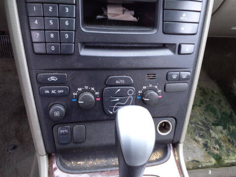 2003 Volvo XC90 2.5T