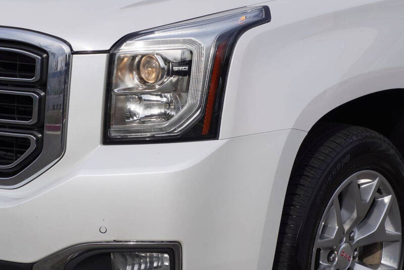 2017 GMC Yukon SLT