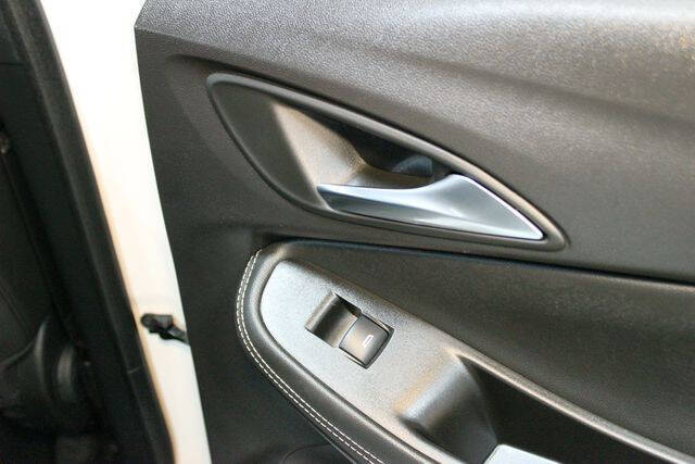 2025 Buick Encore GX Avenir