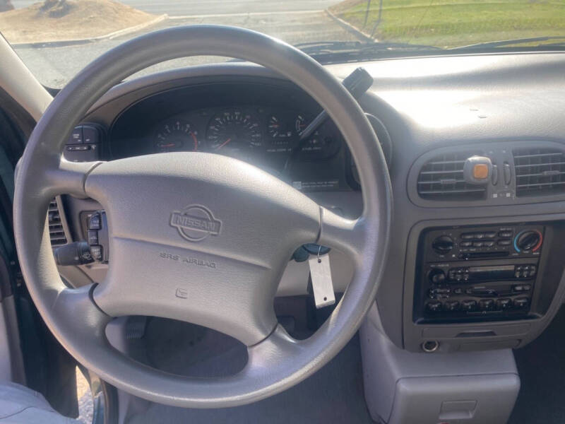 1997 Nissan Quest XE
